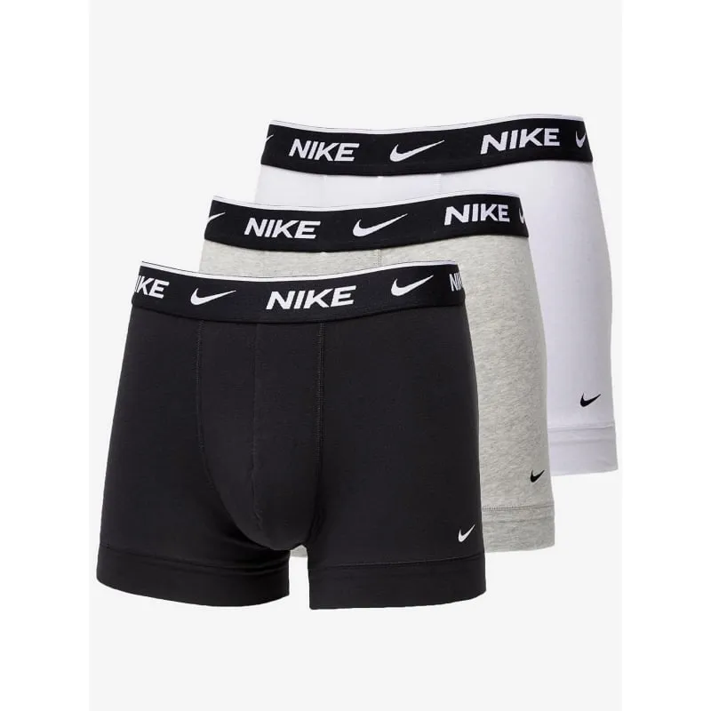 Baskets reax 8 noir or homme - Nike | wimod