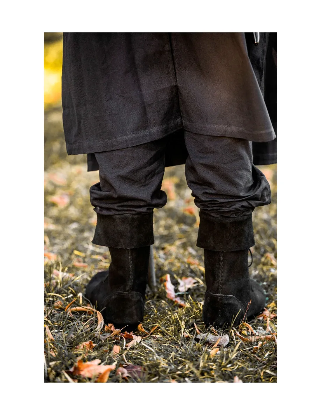 Bottes médiévales Aurin avec revers, noires ⚔️ Boutique Épées