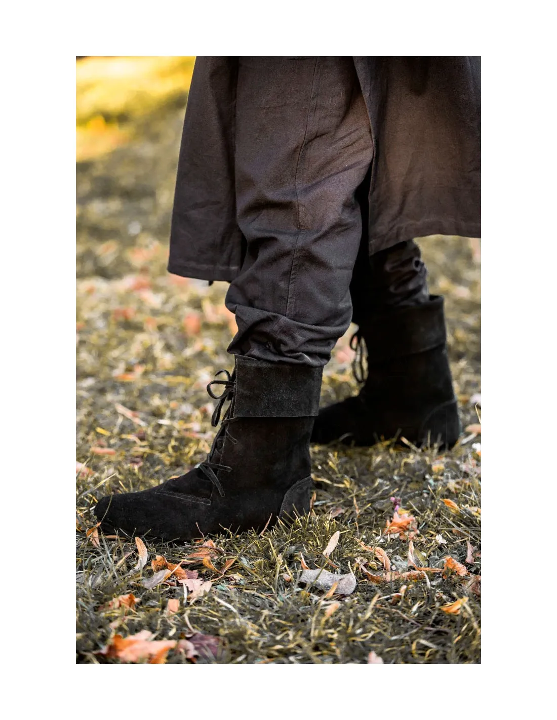 Bottes médiévales Aurin avec revers, noires ⚔️ Boutique Épées