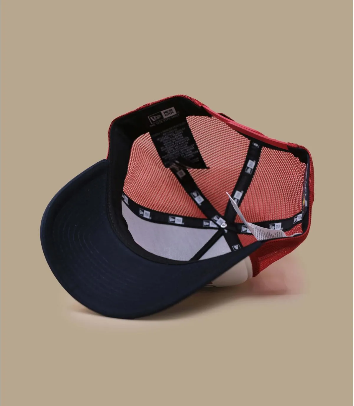 Casquette trucker red bull bleu marine - Casquette Trucker Red Bull F1 New Era : Headict