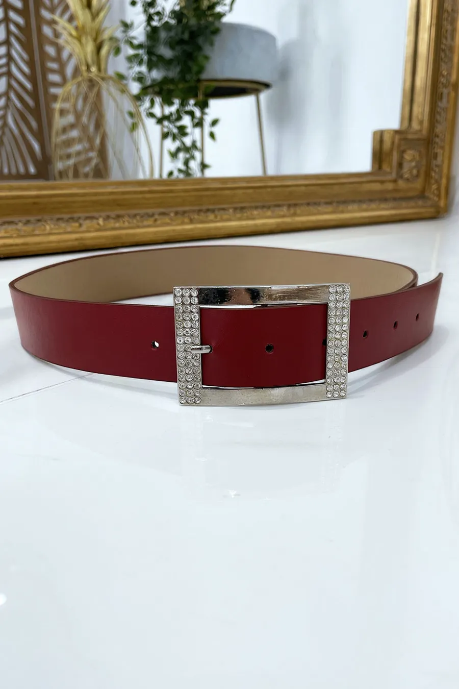 Ceinture bordeaux avec boucle rectangle strass et argenté