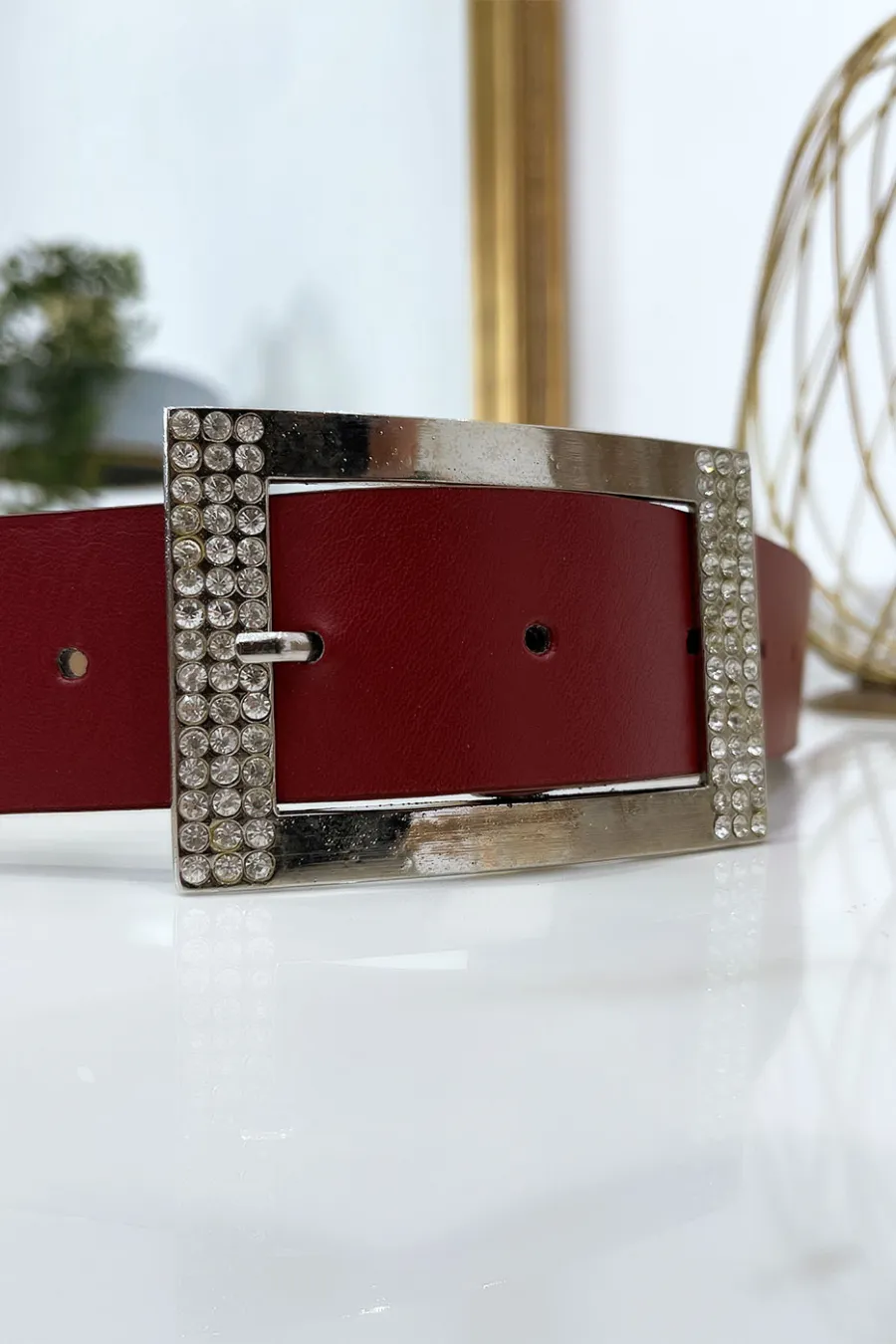 Ceinture bordeaux avec boucle rectangle strass et argenté