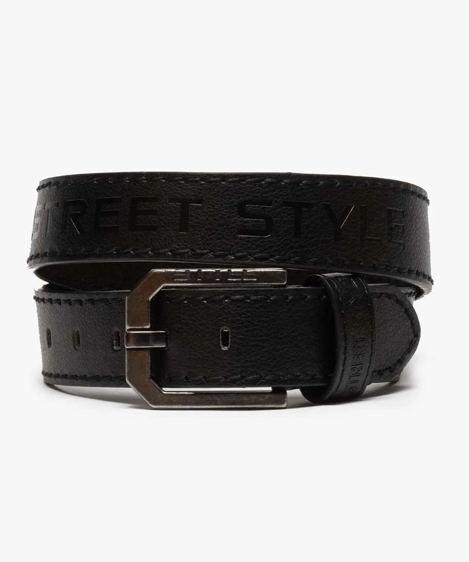 ceinture homme en matiere grainee avec inscription gravee noir standard