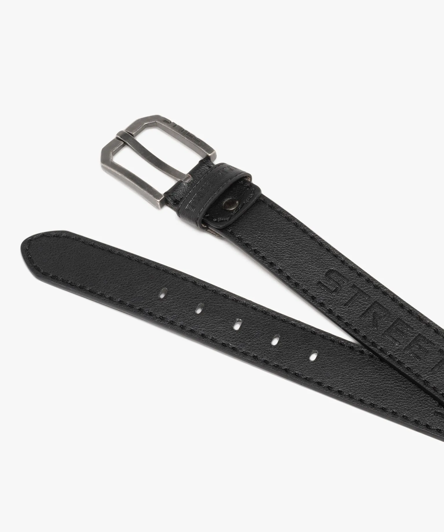 ceinture homme en matiere grainee avec inscription gravee noir standard