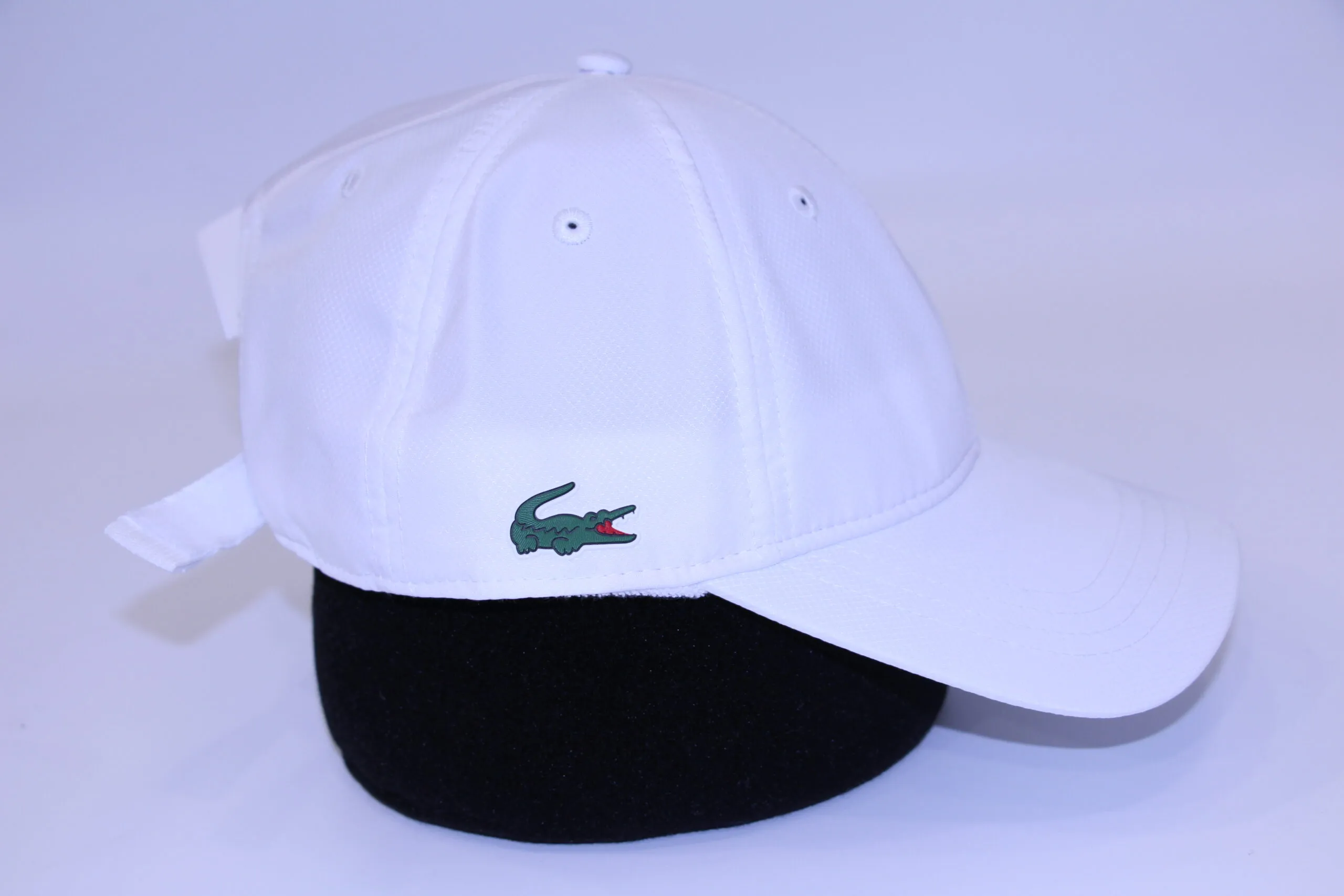 LACOSTE Casquette sport blanc diamantée - SPORT AVENTURE