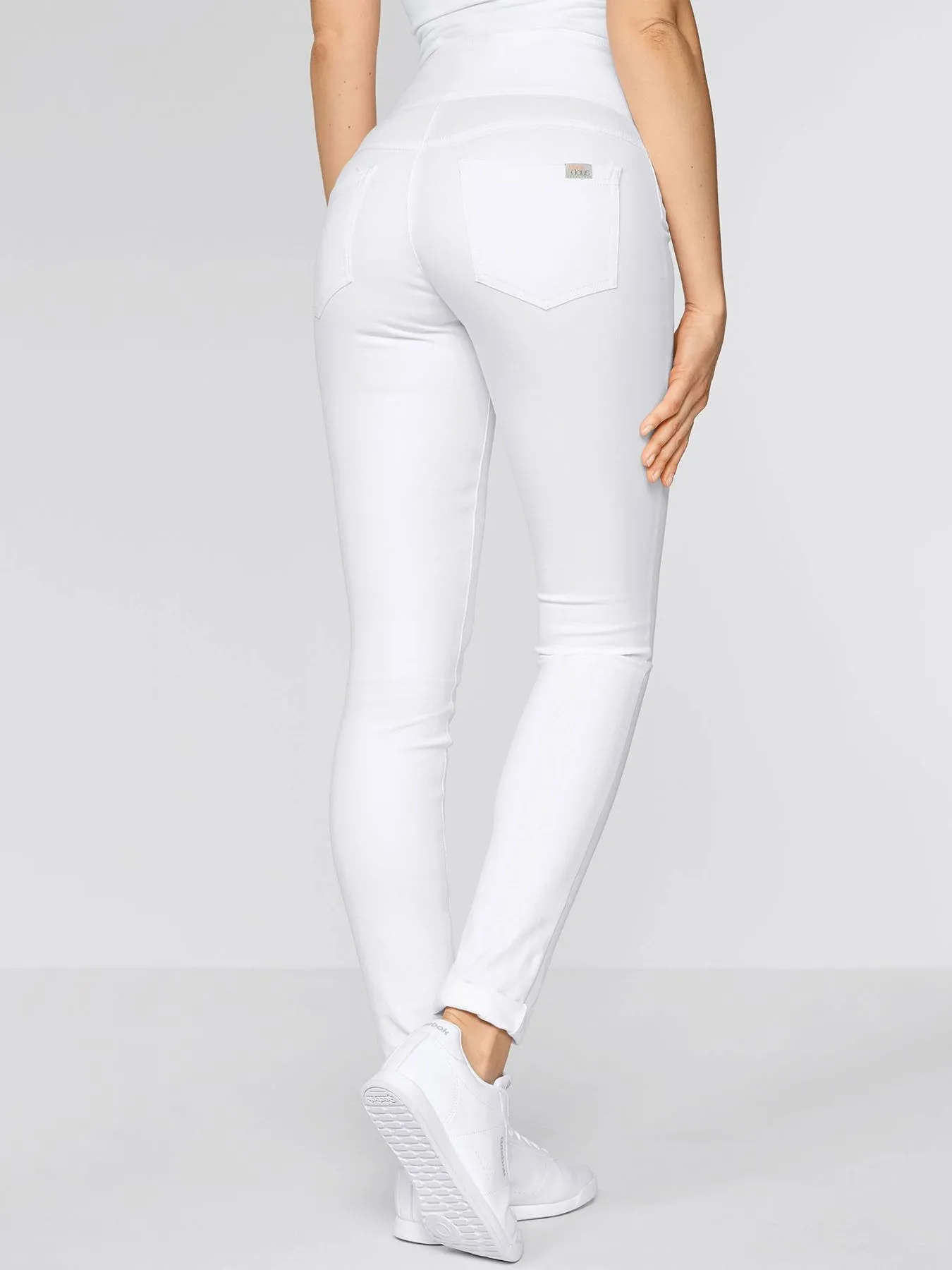 Pantalon femme avec ceinture moulante – extensible et confort