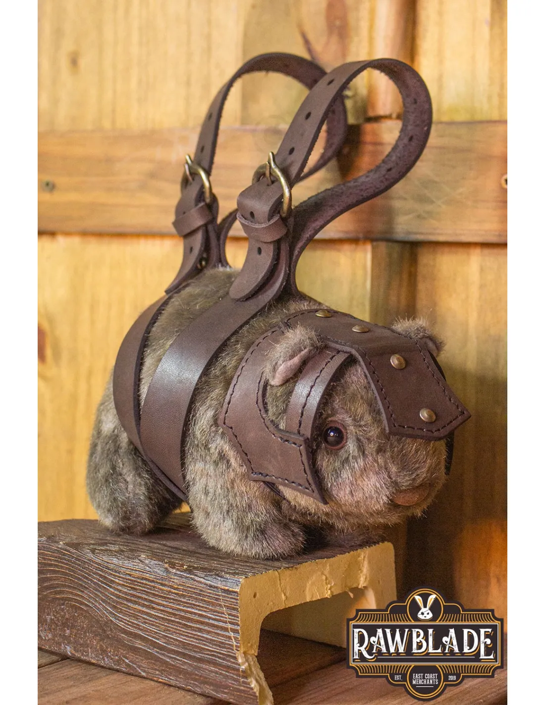 Peluche lapin Louis avec harnais ceinture ⚔️ Boutique Épées