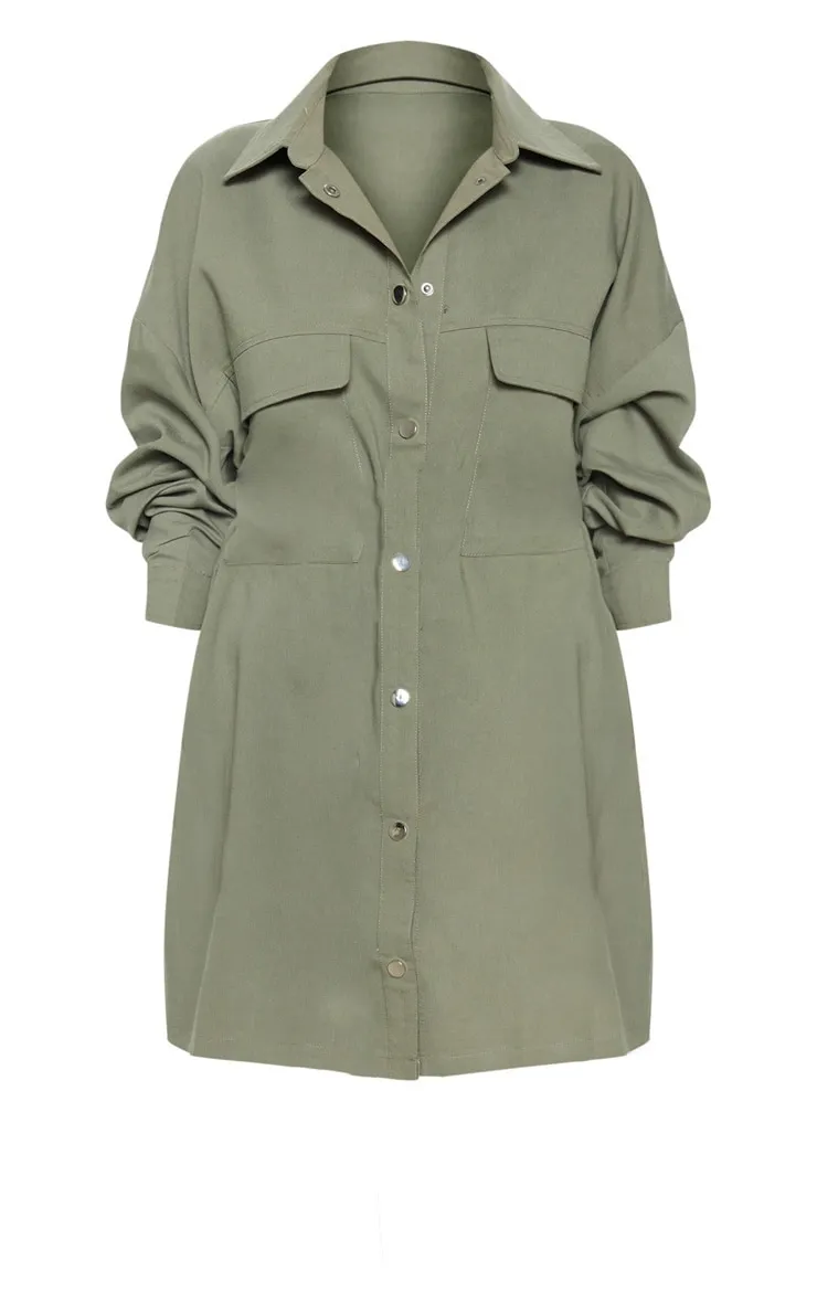 Robe chemise oversize kaki style cargo à boutons pression