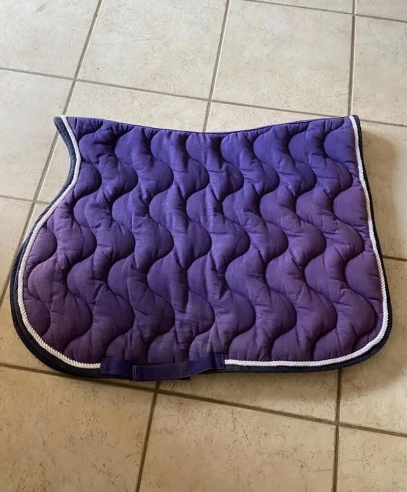 Tapis violet